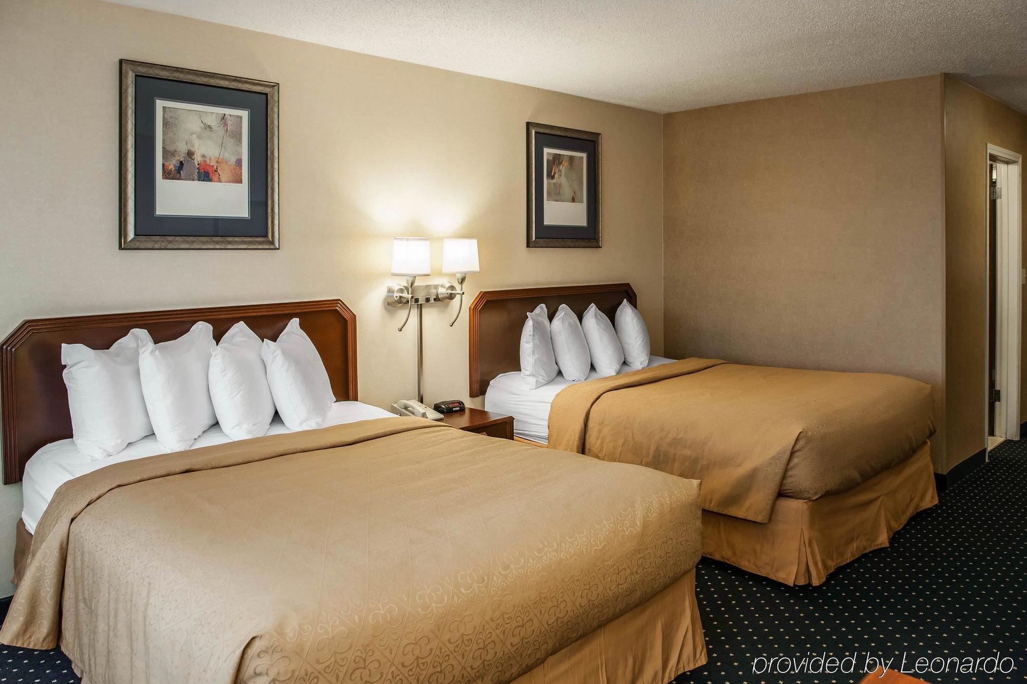 Quality Inn & Suites Goshen Buitenkant foto