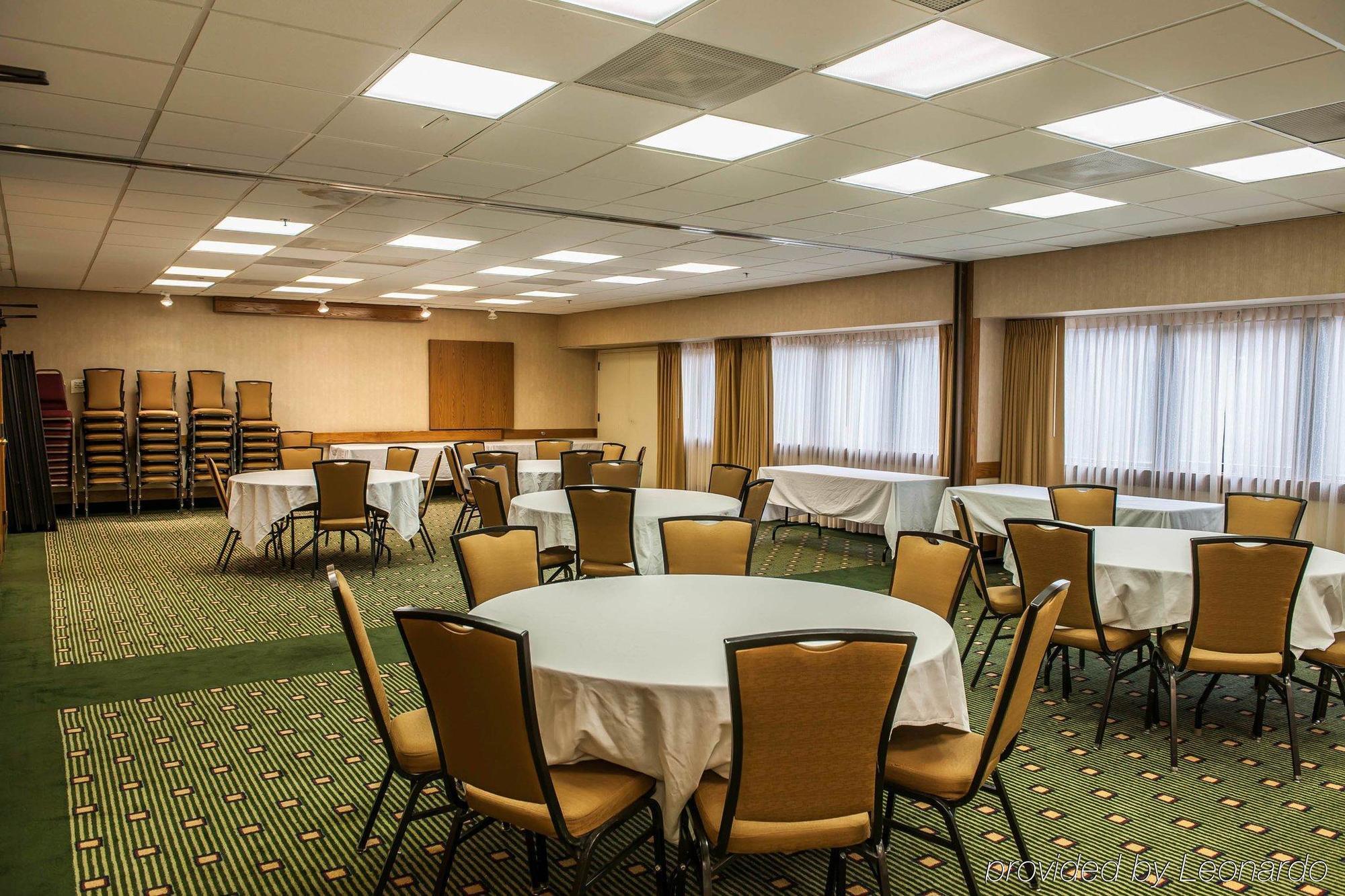 Quality Inn & Suites Goshen Buitenkant foto